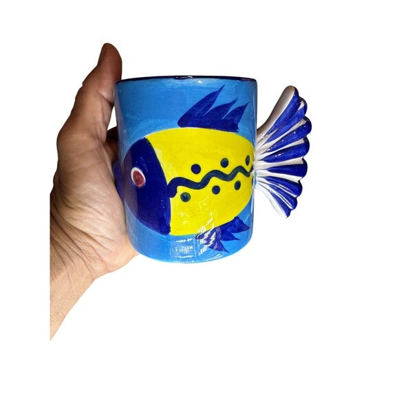 Hand-Painted Mexican Ceramic Fish Mug Set Blue & Yellow Artisan-Made Unique Tail - Picture 6 of 8